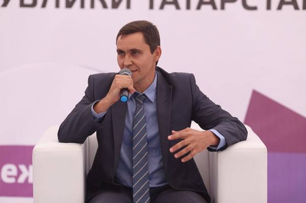 Заместитель премьер-министра Татарстана посетил Студенческий образовательный форум 