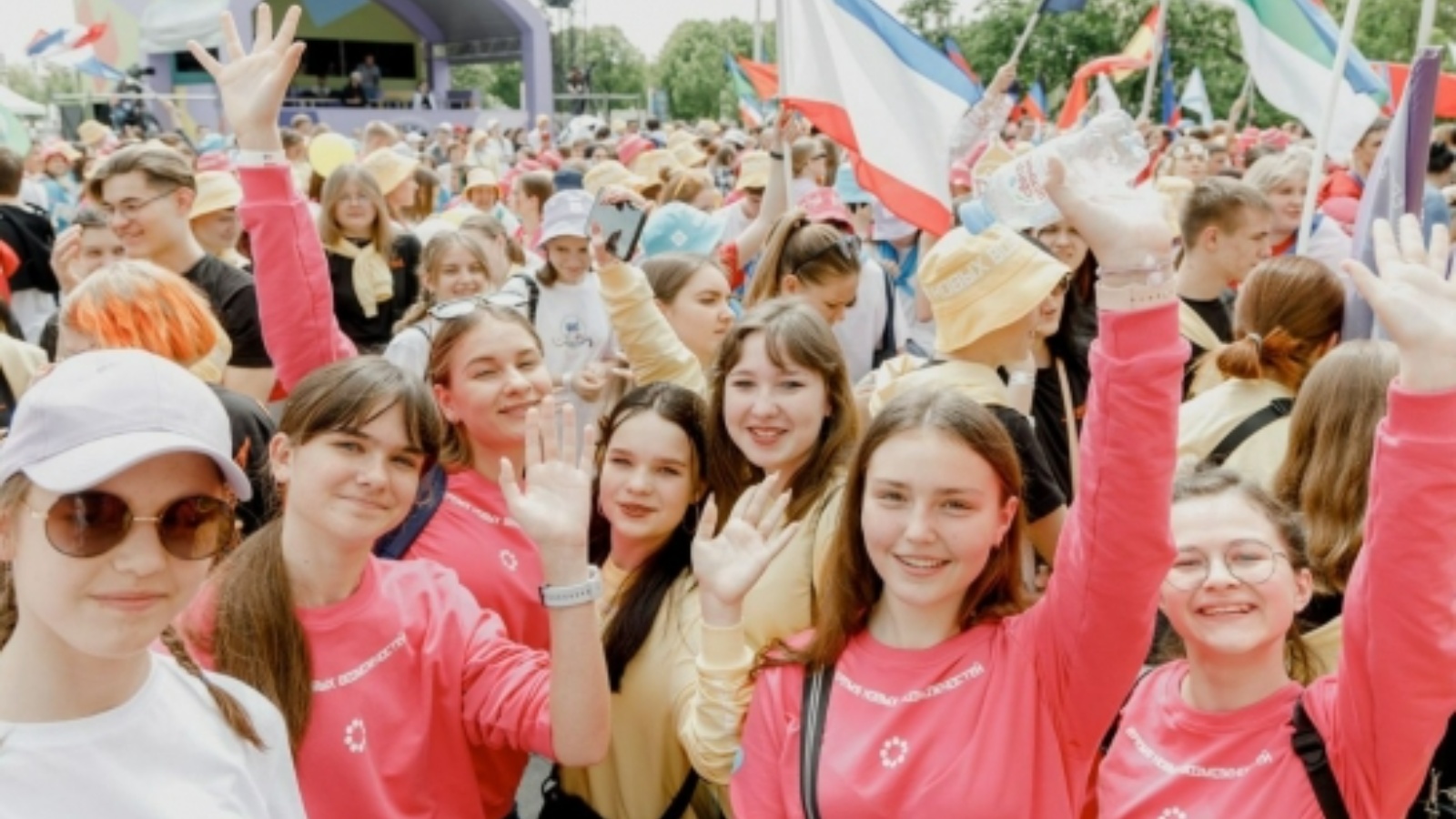 До какого числа большая перемена 2024. Детские и молодежные движения. Молодежные движения в России. Детское и молодежное движение это. Молодежные движения в России для детей.