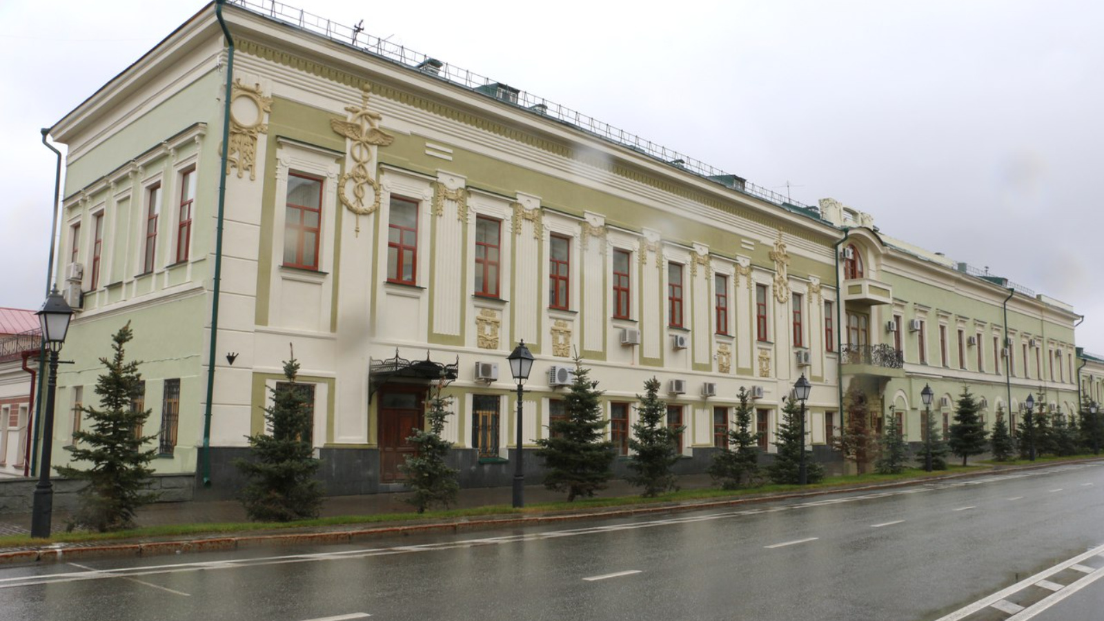 Сайт министерства образования и науки рт. Здание Министерство образования Республики Таджикистан. Министерство науки Казань Кремлевская. Министерство образования Казань. Министерство образования и науки РТ Казань.